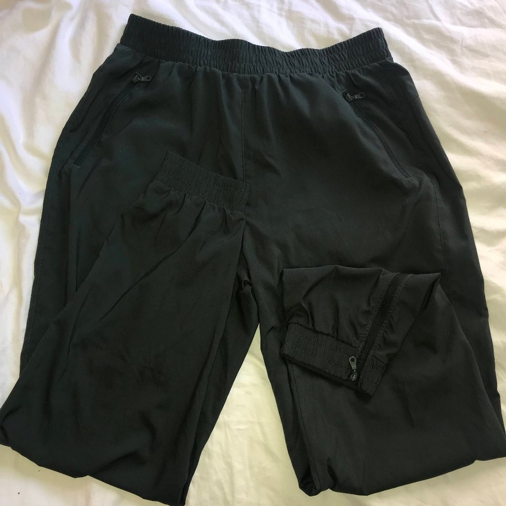 GF Collective Summit Track Pant in Moss